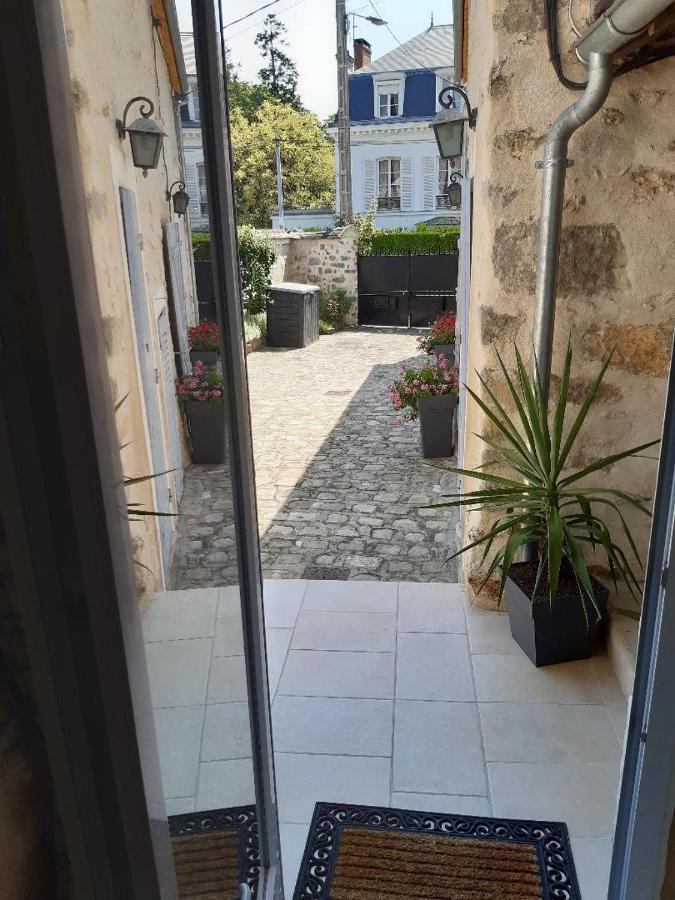 Vila Les Maharanis Moisenay Exteriér fotografie